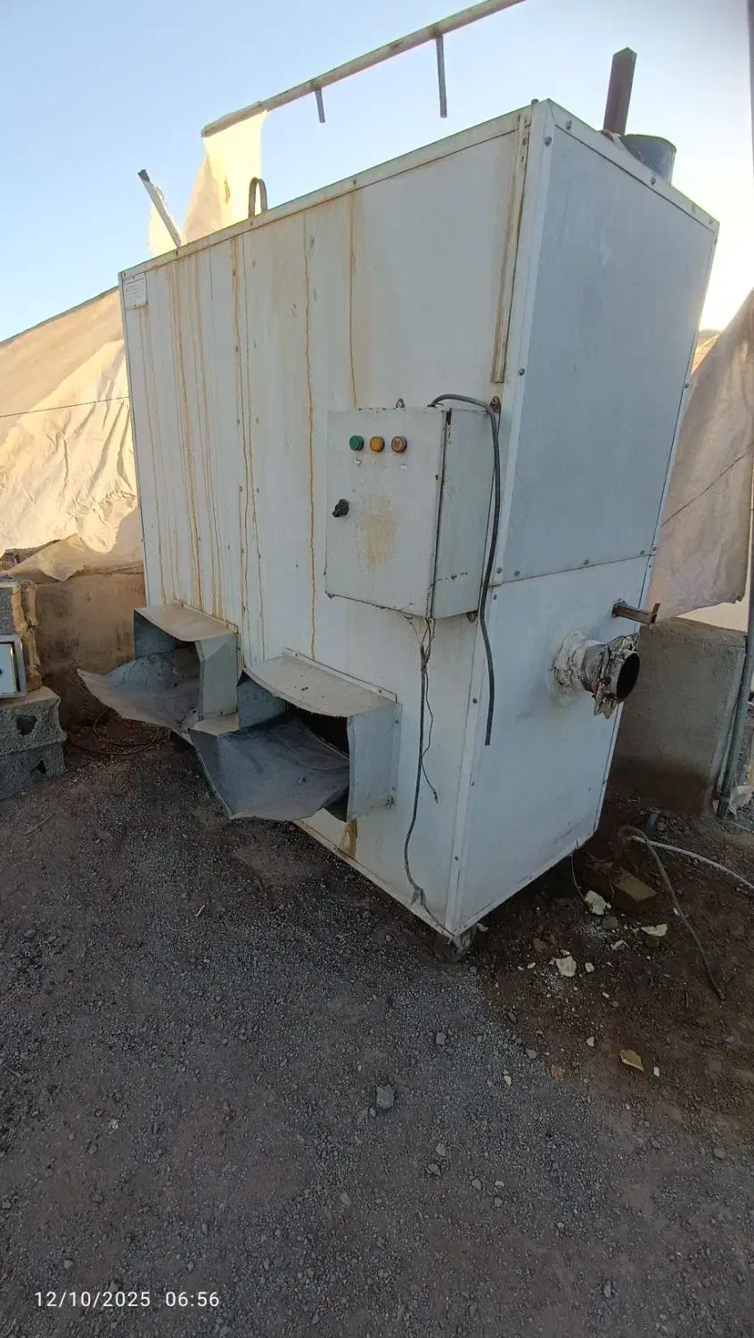 1 عدد بخاری صنعتی مخصوص گلخانه ، کاملآ سالم|بخاری، هیتر، شومینه|آبیک, |دیوار