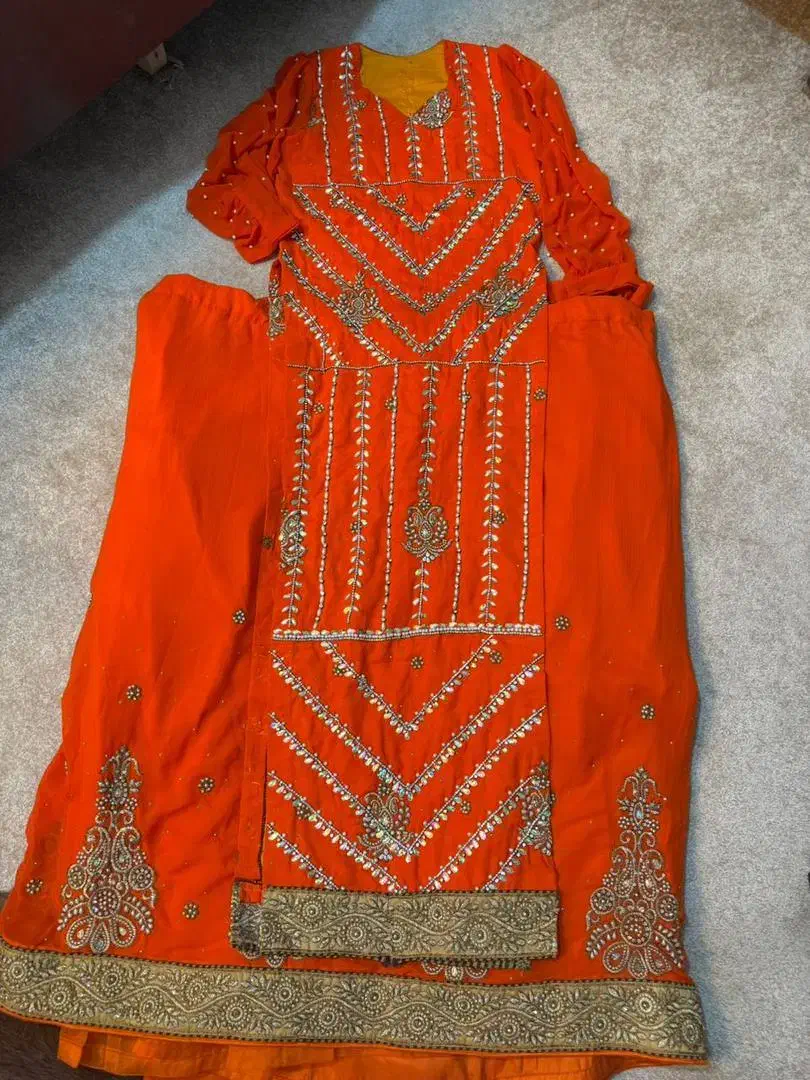 لباس محلی بسیار شیک و زیبا نونو|لباس|کازرون, |دیوار