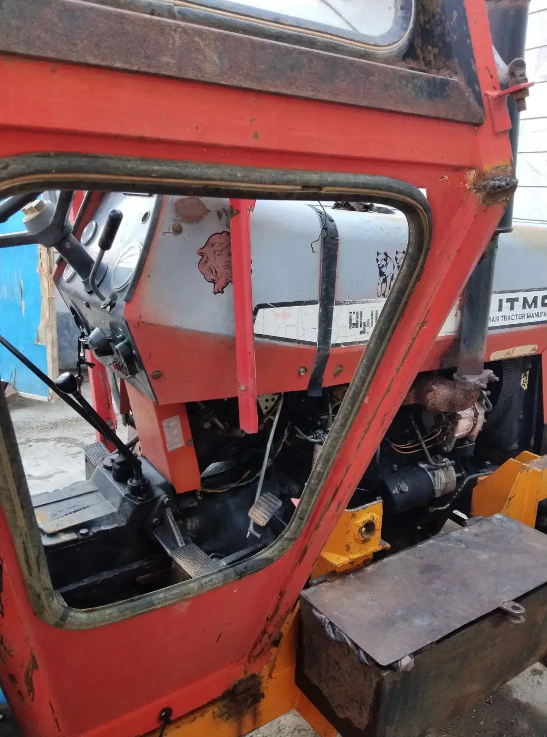 مدل 81 با بیل وچادر|خودرو سنگین|سلطانیه, |دیوار