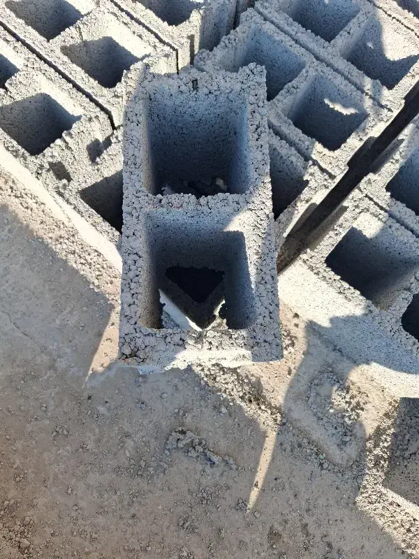 بلوک ۳۰و۴۰و۳۵وحلقه چاه درخدمتم|خدمات حمل و نقل|برازجان, |دیوار