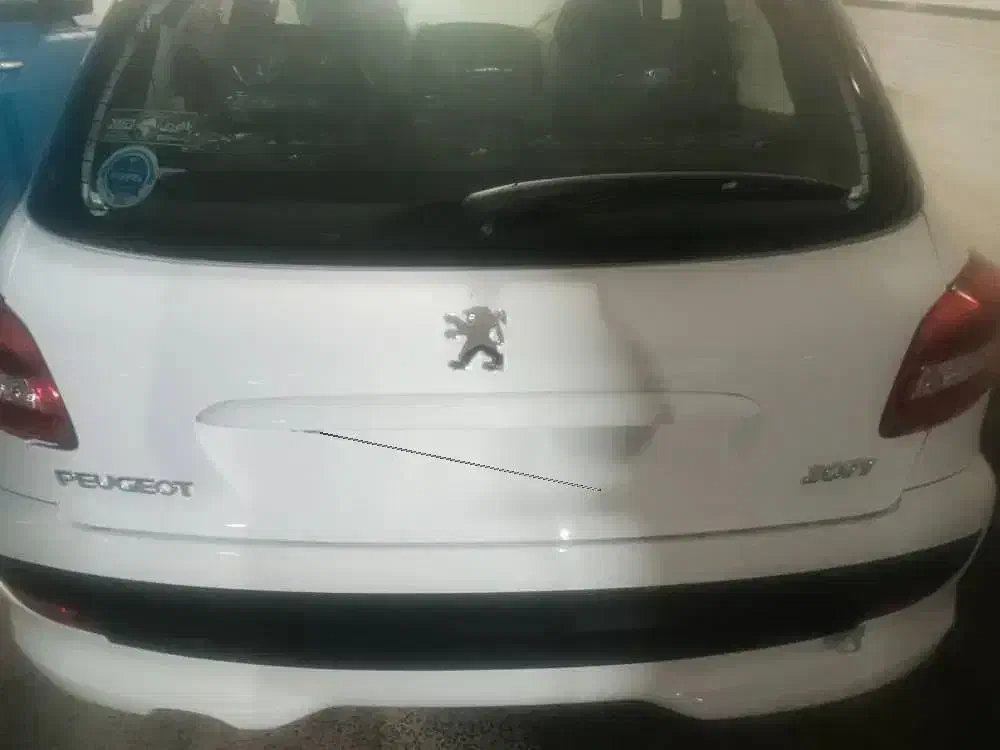 ماشین 207|خودرو سواری و وانت|برخوار, |دیوار