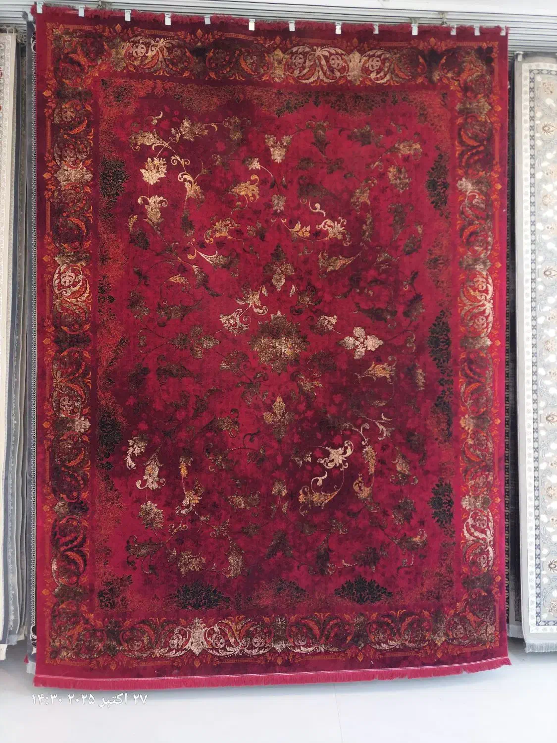 فرش قرمز لاکی پتینه کهنه نما کد ستاره|فرش|مشهد, توس (بلوار توس)|دیوار