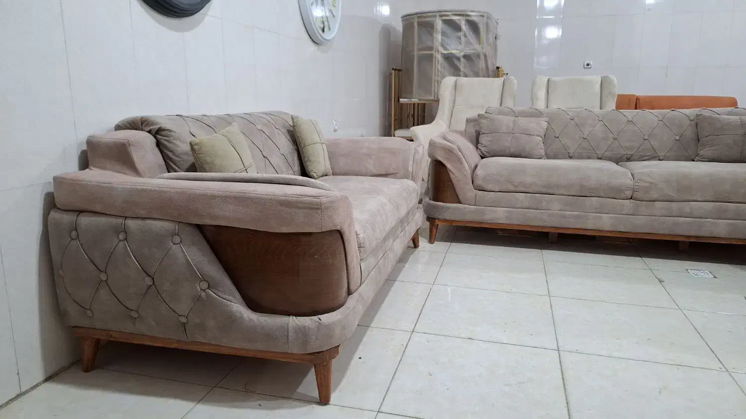 مبل چستر ماهور زیر قیمت بازار// شسته شده//|مبلمان خانگی و میز عسلی|کرمانشاه, |دیوار