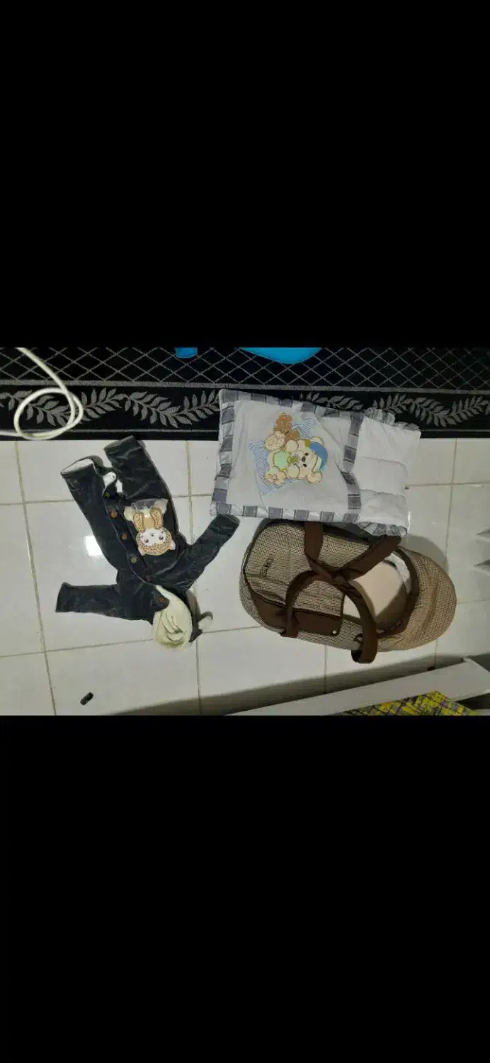 سرهمی نوزاد|کفش و لباس بچه|نجف‌آباد, حومه نجف آباد|دیوار