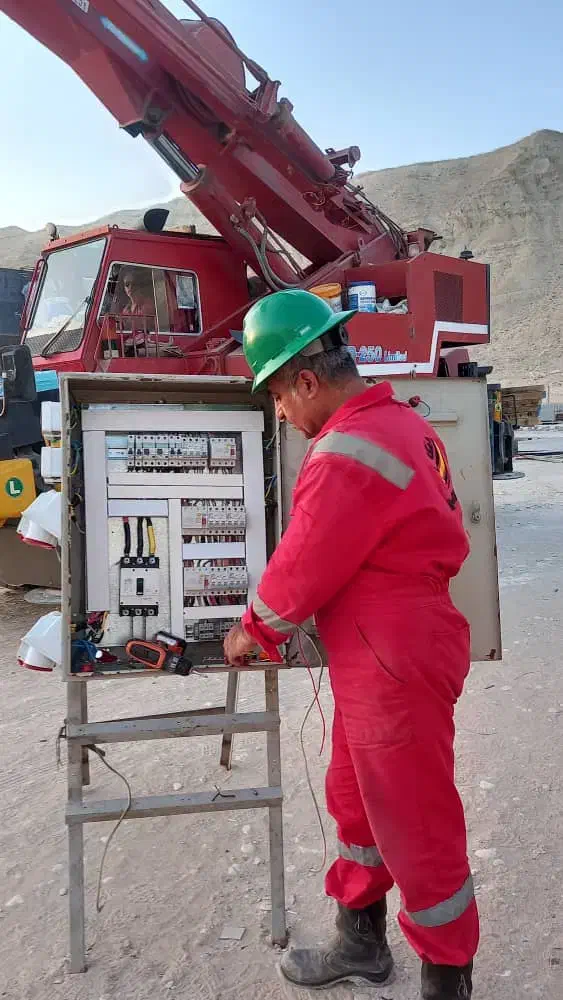 برق صنعتی و ساختمان|خدمات پیشه و مهارت|یاسوج, |دیوار