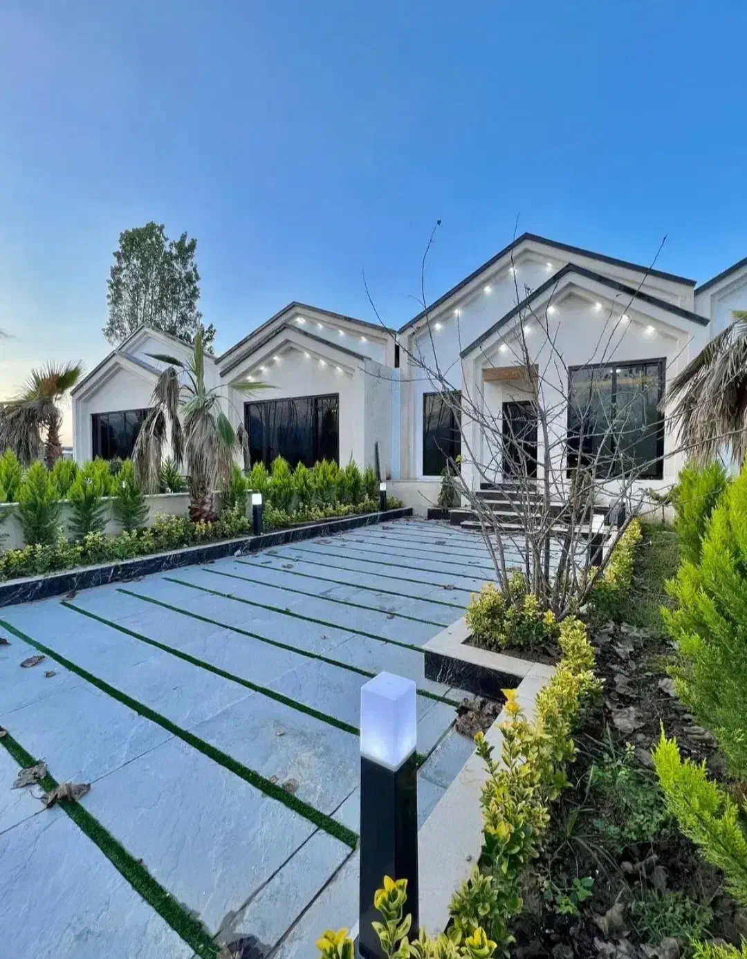 ویلایی مدرن۱۹۰زمین/۹۰بنا/۲خوابه/سندتکبرگ/شهرک رز|فروش خانه و ویلا|رویان, |دیوار