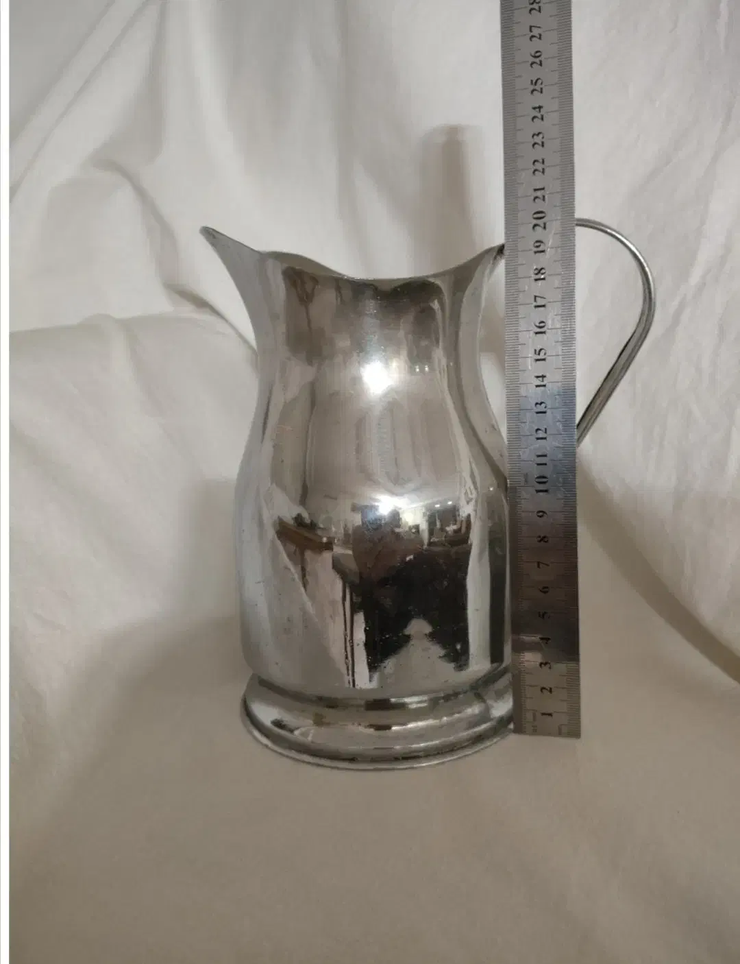 پارچ مسی قدمت دار|ظروف سرو و پذیرایی|آمل, |دیوار