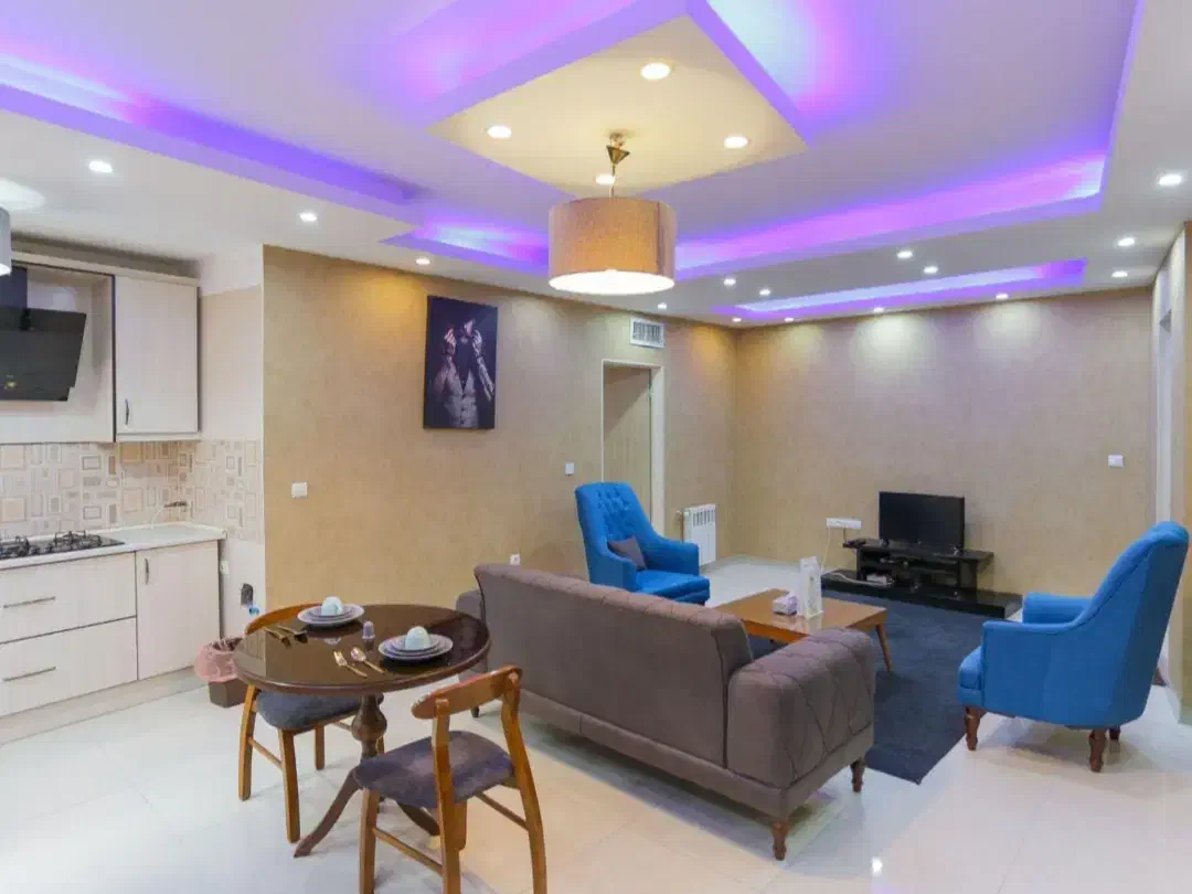 اجاره واحد مبله آپارتمانی انقلاب ازادی چیتگر|اجارهٔ کوتاه‌مدت آپارتمان و سوئیت|تهران, استاد معین|دیوار