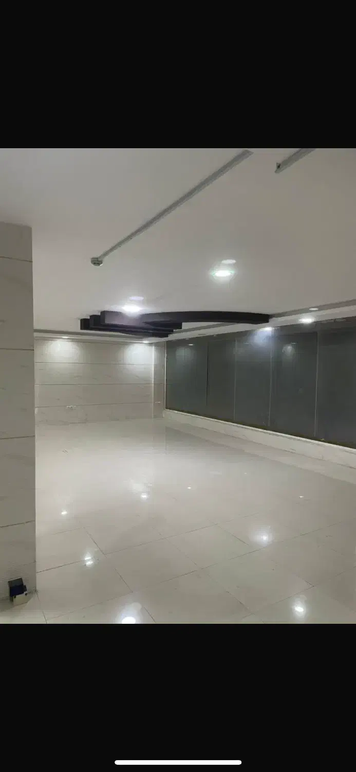 ۱۰۲متر سند تجاری فلت مرکز شهر|فروش دفتر کار، اتاق اداری، مطب|بندرعباس, |دیوار