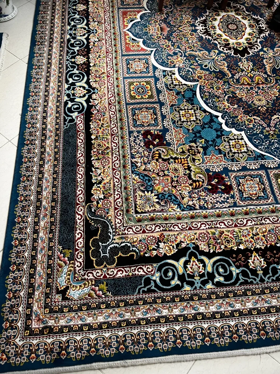 فرش نه متره یک عدد/ فرش یک در یک و نیم دو عدد|فرش|سمنان, |دیوار