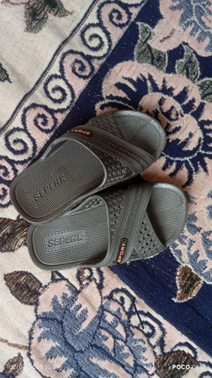 دمپایی|کفش و لباس بچه|همدان, |دیوار