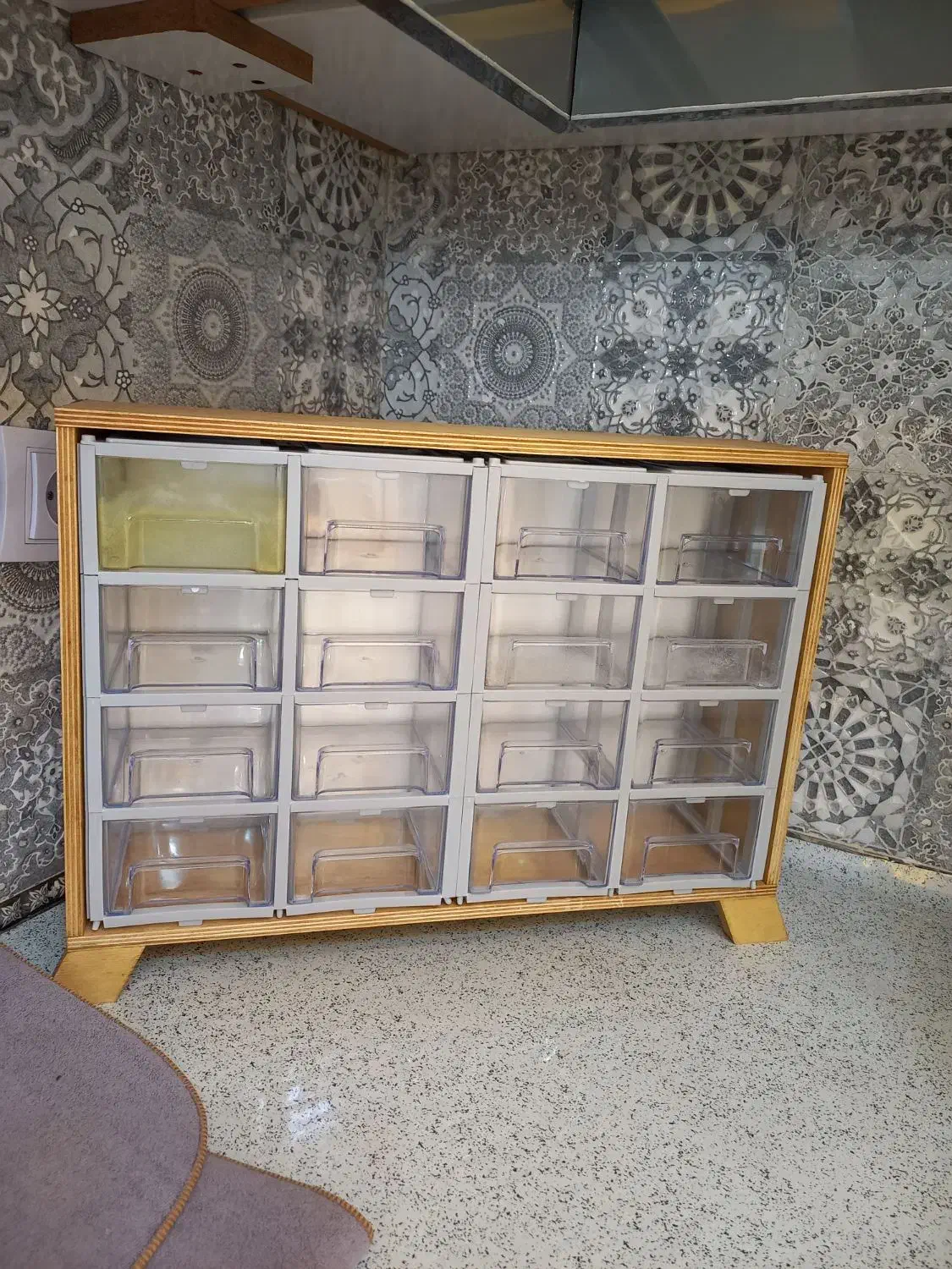 جا ادویهای چوبی و کشویی در حد نو|ظروف نگهدارنده، پلاستیکی، یکبارمصرف|دزفول, |دیوار