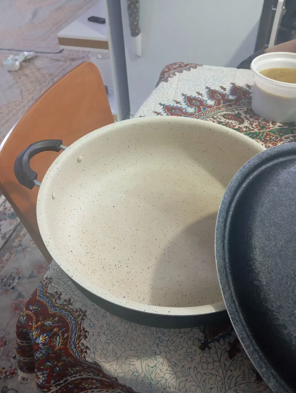 ماهیتابه تمیز سالم سایز34قیمت 900|ظروف پختوپز|بیرجند, |دیوار