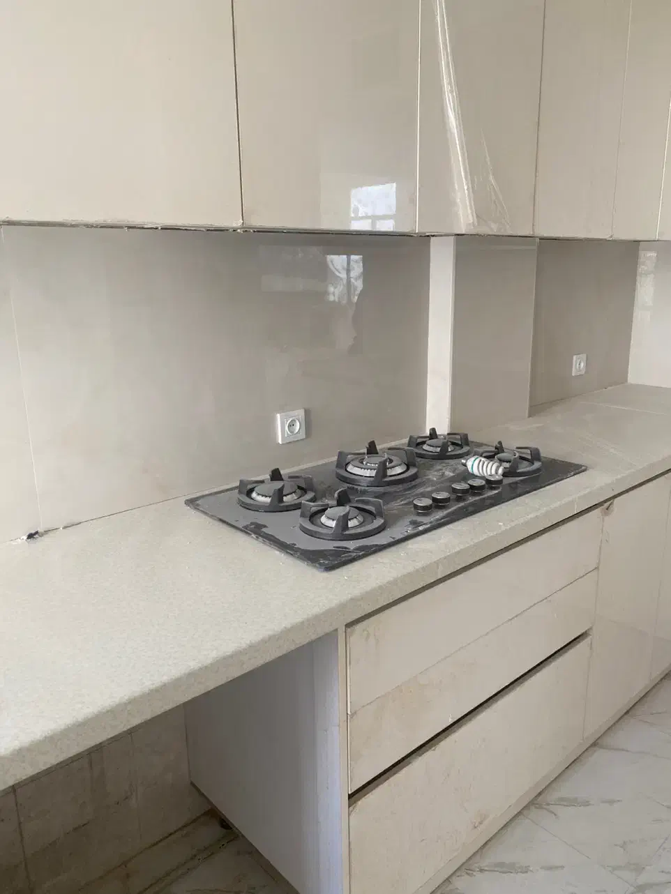 شهید عراقی۱۸۰متر شبیه ویلا