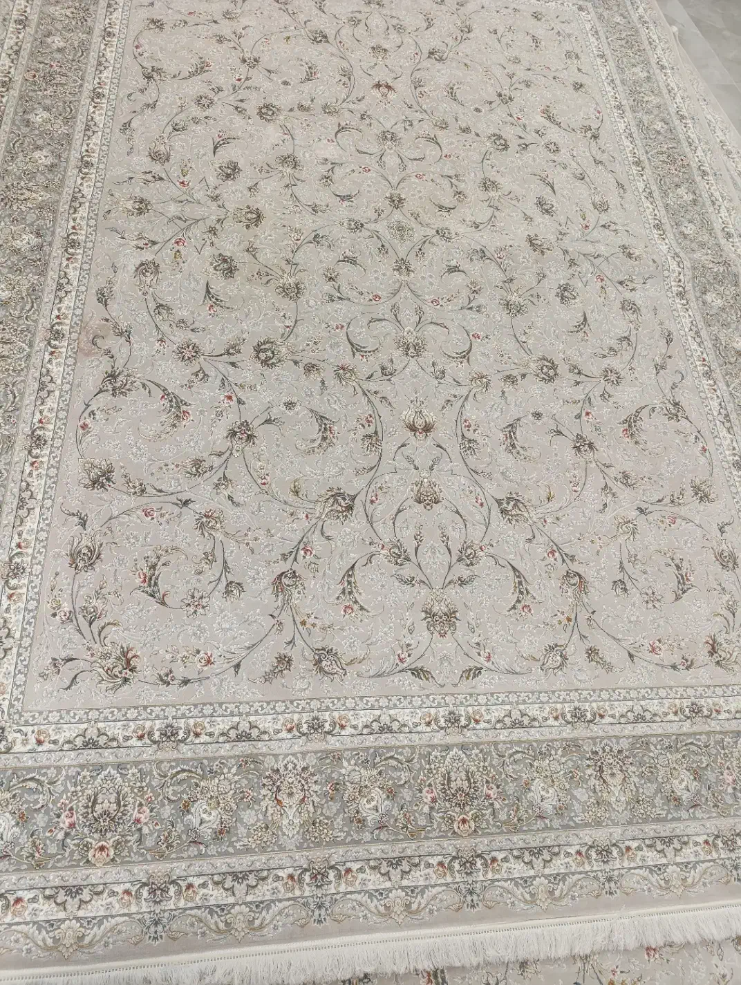 فرش 9متری|فرش|اصفهان, الهیه|دیوار