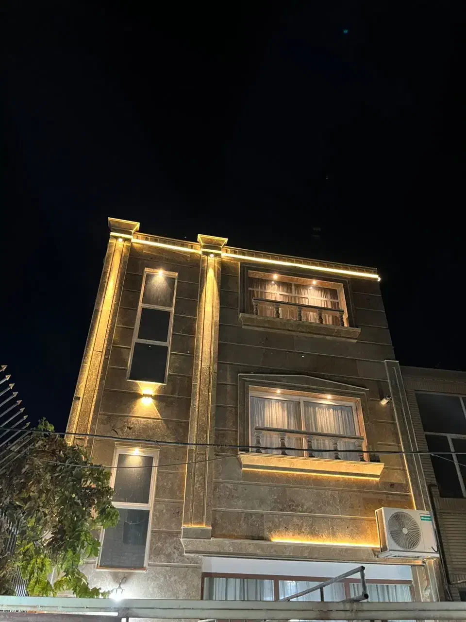 اجاره سوئیت مبله روزانه مرکز شهر|اجارهٔ کوتاهمدت آپارتمان و سوئیت|اصفهان, خواجو|دیوار