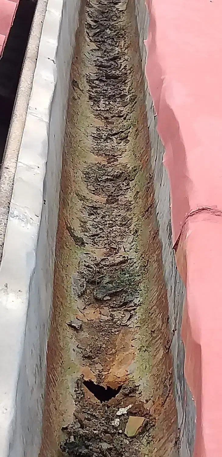 تعمیرات واب بندی سقف شیروانی وناودانی|خدمات پیشه و مهارت|چالوس, |دیوار