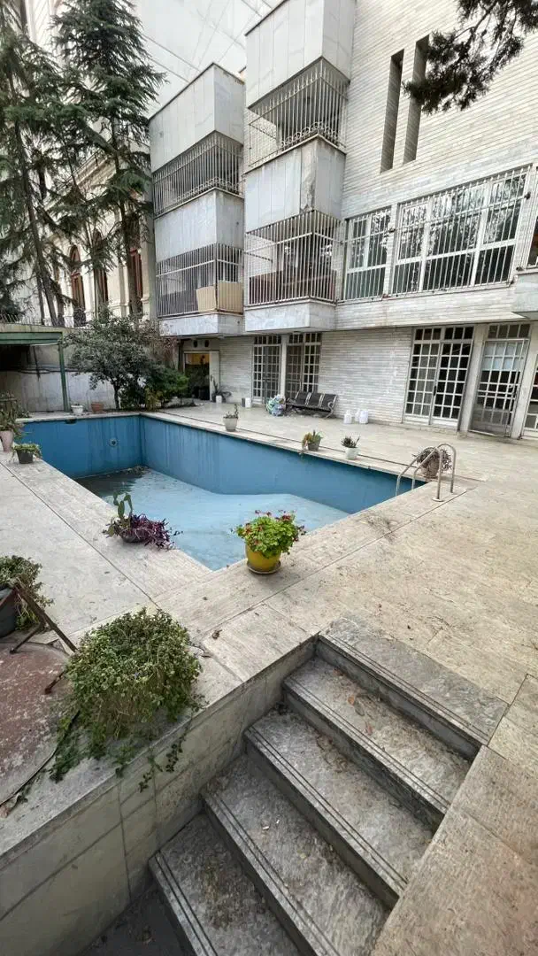 ۹۰۰متر ویلادربست ۲کله فول ۱۲ اتاق تاپ لوکیشن الهیه