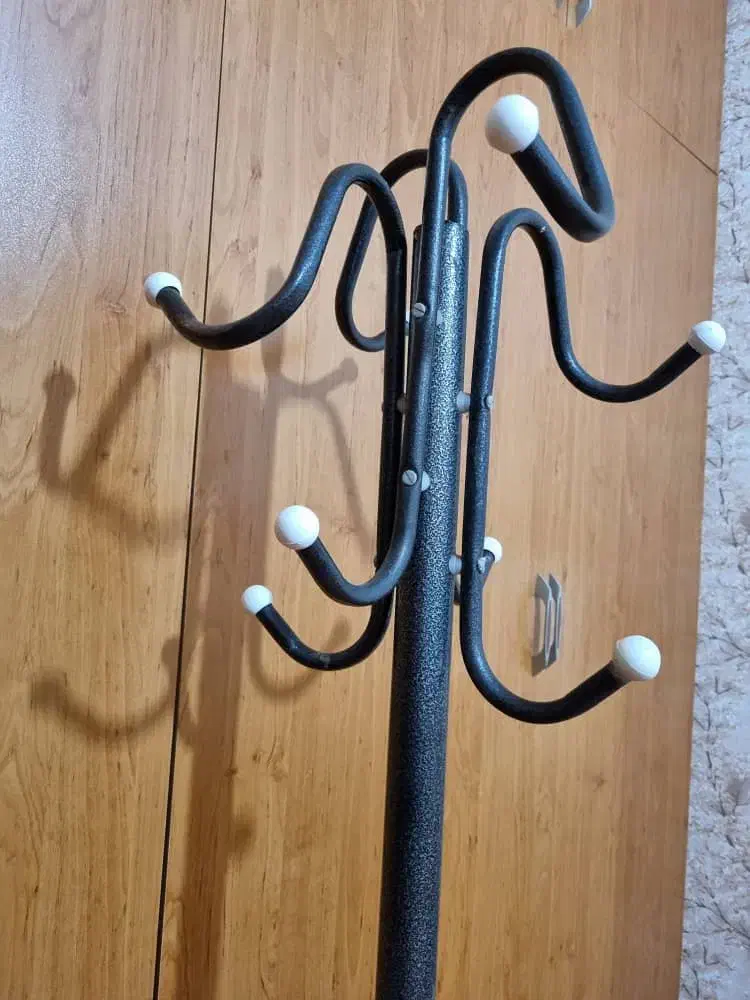 رخت آویز  فلزی پایه سنگی|بندرخت و رخت‌آویز|رشت, نامجو|دیوار