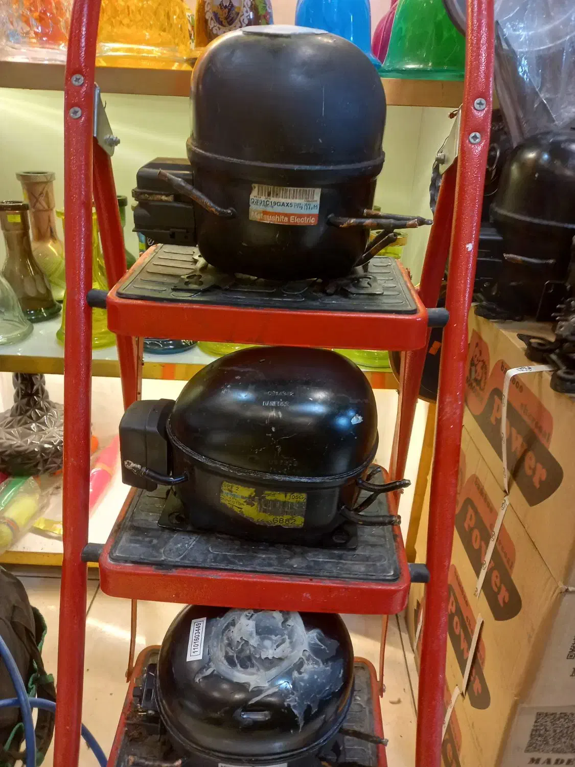 موتور یخچال یک چهارم شارژ گاز یخچال موتور ۱.۴مثبت|یخچال و فریزر|قرچک, مهدیه|دیوار