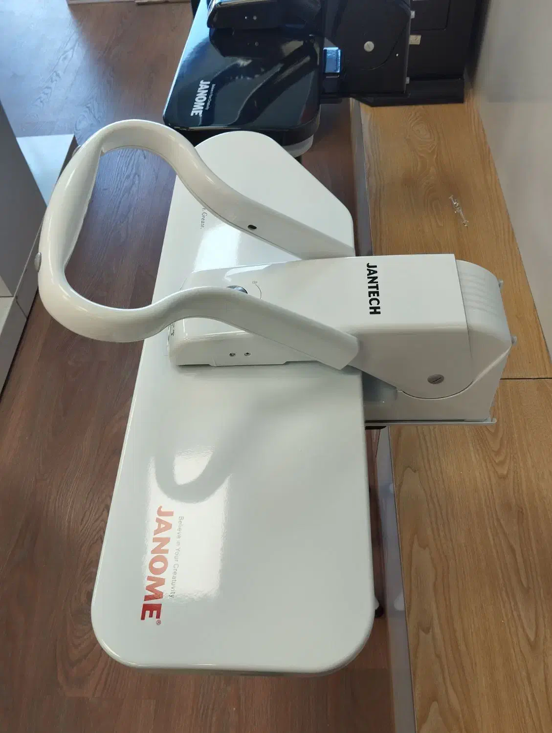 اتوپرس ژانومه اقساطی|اتو و لوازم اتو|آبدانان, |دیوار