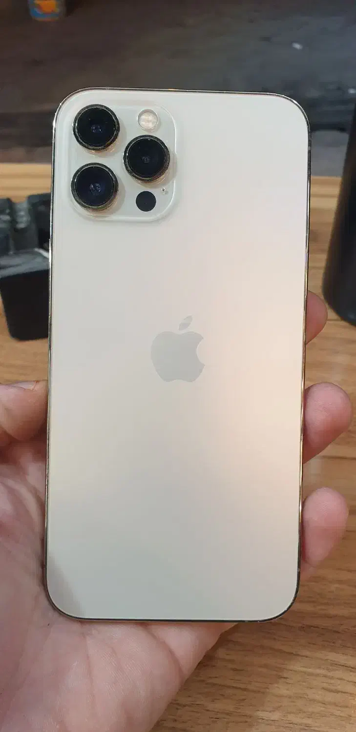 iphone 12 pro max|موبایل|قم, صفاشهر|دیوار