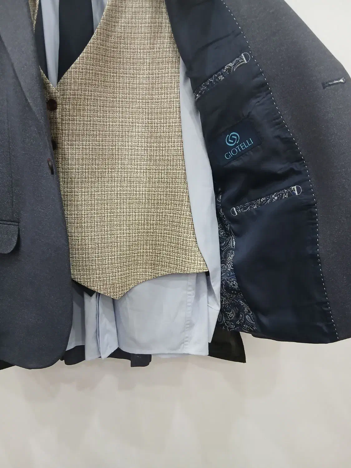 کت و شلوار بسیار نو و شیک|لباس|شیراز, تندگویان|دیوار