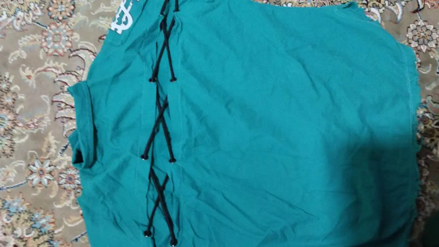 لباس نو|لباس|نظرآباد, نظرآباد|دیوار