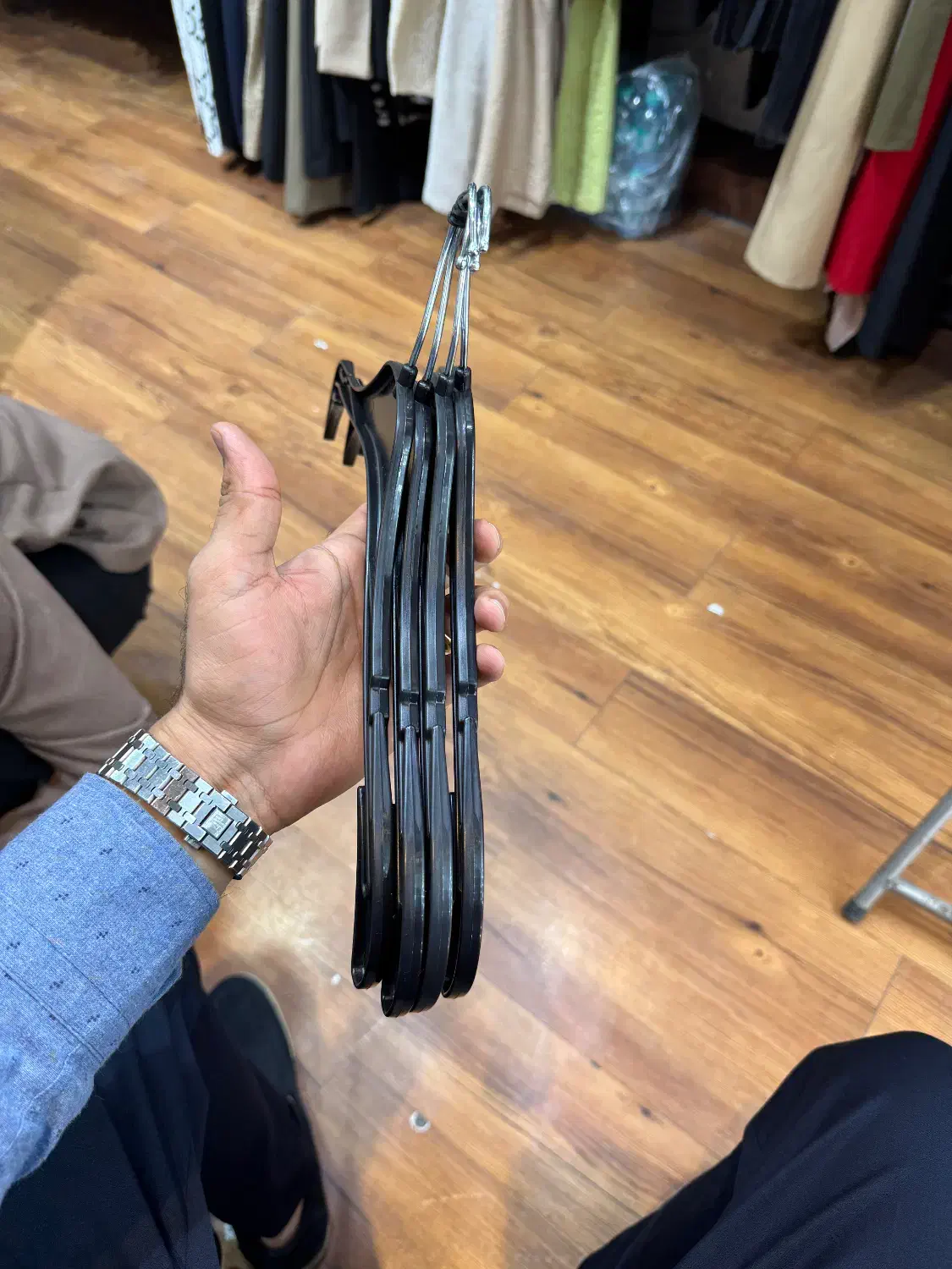 رخت اویز -رگال لباس|بندرخت و رختآویز|بندرعباس, |دیوار