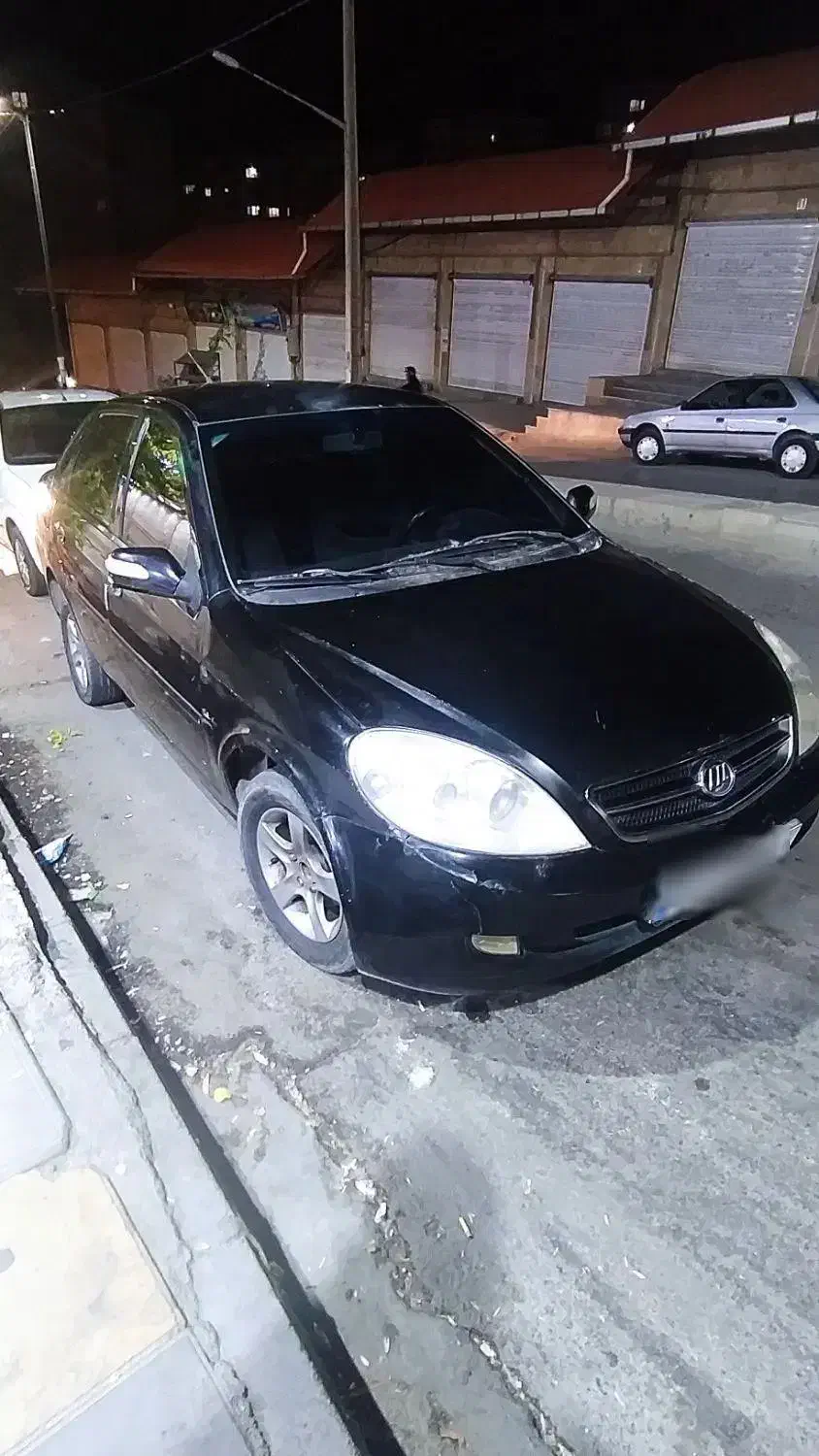 لیفان ۵۲۰ مشکی|خودرو سواری و وانت|سنندج, |دیوار