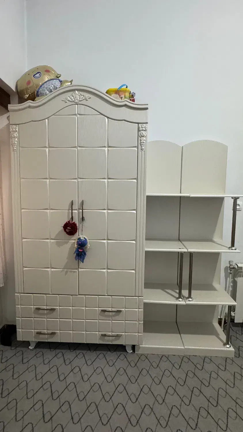 کمد به همراه ۲عدد استند مجزا|جاکفشی، کمد، دراور|آمل, |دیوار