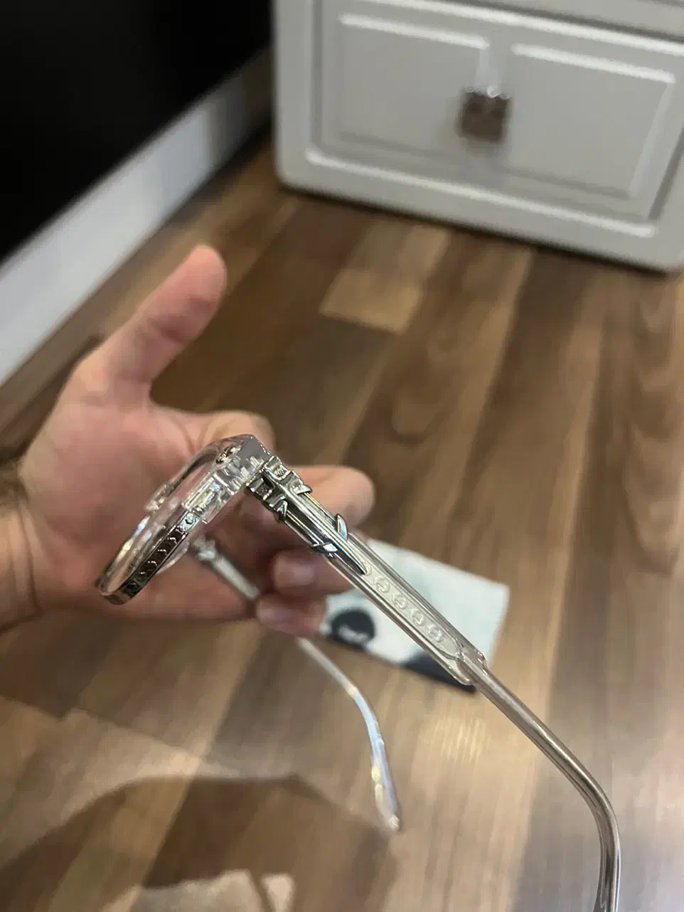 عینک کروم هارتز|زیورآلات و اکسسوری|رشت, گلسار|دیوار