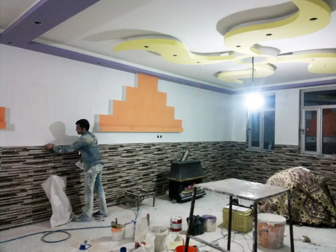 نقاش . نقاشی ساختمان . رنگ کار . کاغذ دیواری|خدمات پیشه و مهارت|مشهد, فرهنگیان (شهرک غرب)|دیوار