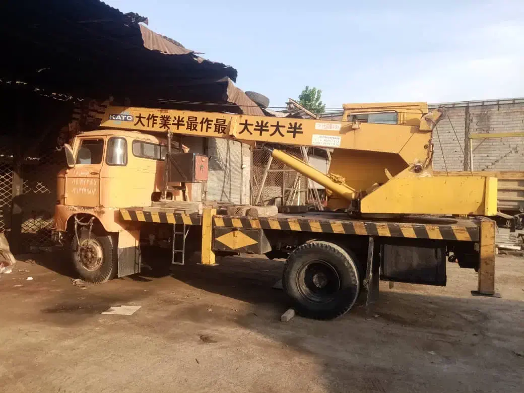 جرثقیل ۷ تن کاتو|خودرو سنگین|آمل, |دیوار