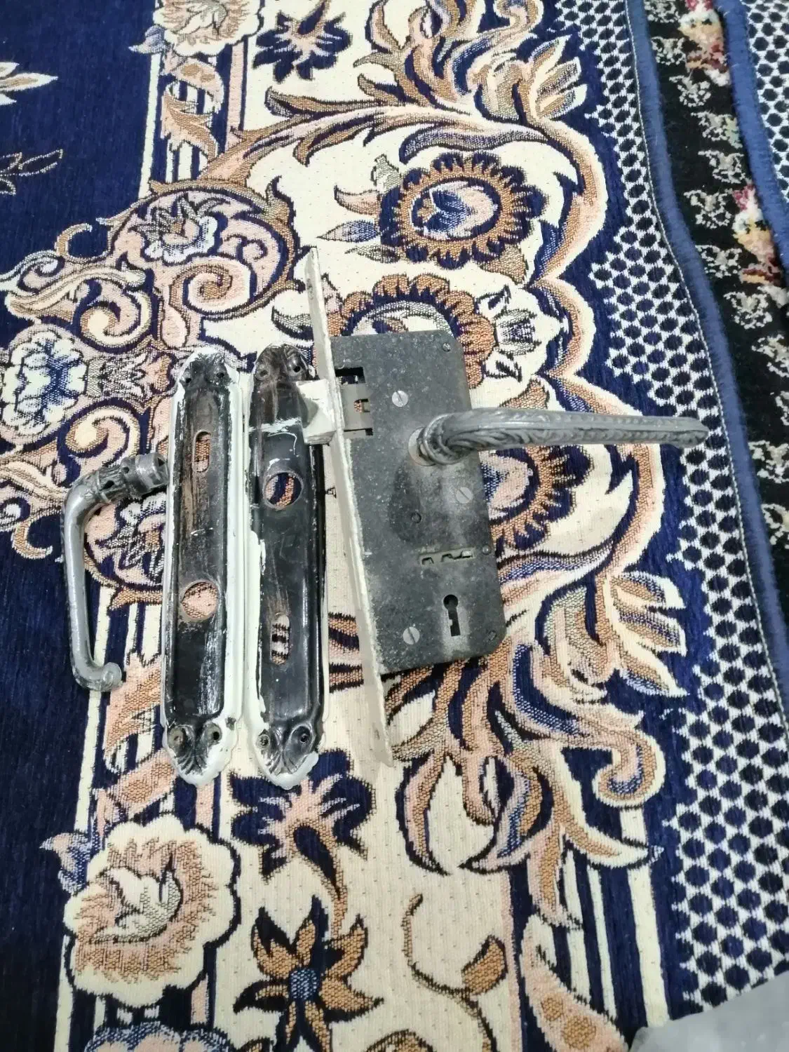 دستگیره قفل درب مغزی سالم قدیمی|مصالح و تجهیزات ساختمان|نیشابور, سرآب کوشک|دیوار