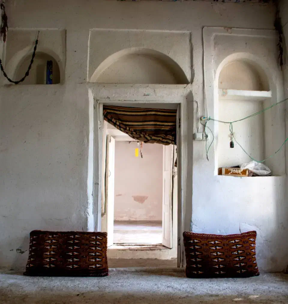 منزل تاریخی پنج دری|فروش زمین و ملک کلنگی|شیراز, لب آب|دیوار