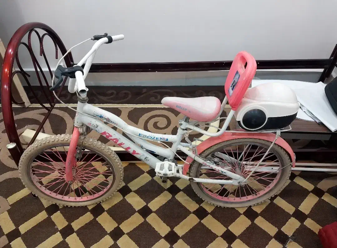 دوچرخه دخترانه ۱۶|دوچرخه، اسکیت، اسکوتر|آبادان, |دیوار