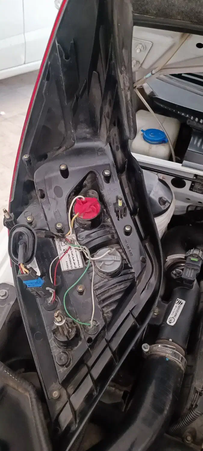 چراغ عقب دنا پلاس اتومات|قطعات یدکی و لوازم جانبی|قنوات, |دیوار