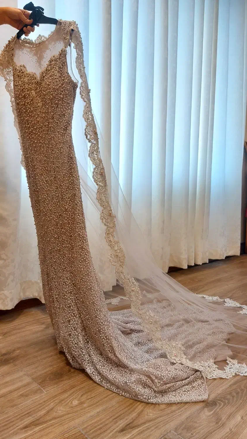 دو دست لباس مجلسی فاخر( گیپور مروارید و سنگ)|لباس|چالوس, |دیوار