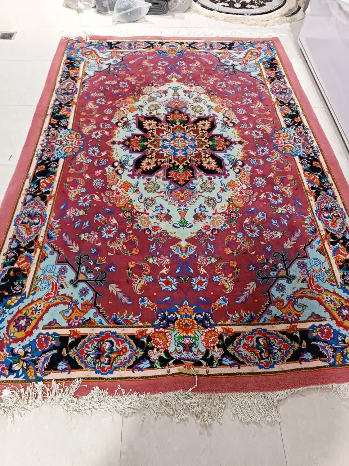 فرش دستبافت تبریز لچک ترنج گل ابریشم 40 رج|فرش|پاکدشت, پاکدشت (مامازند)|دیوار