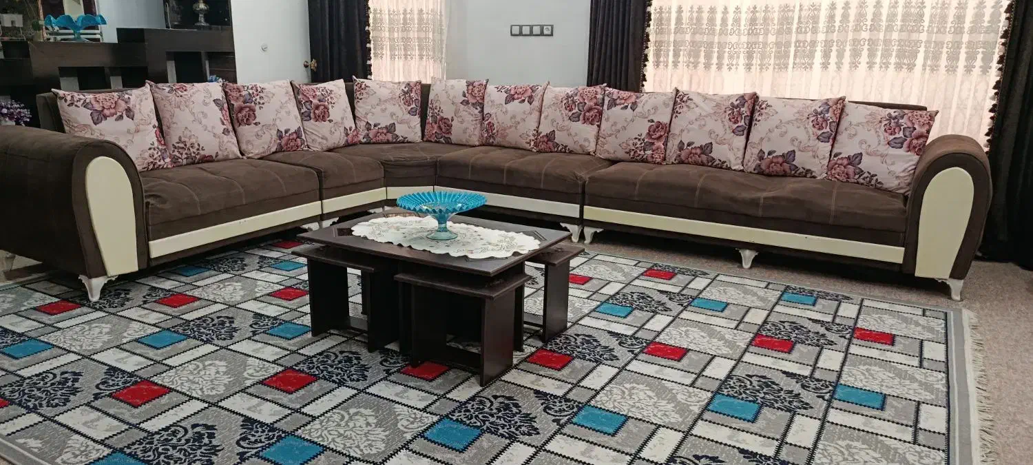 فروش مبل ۹نفره|مبلمان خانگی و میز عسلی|جهرم, |دیوار