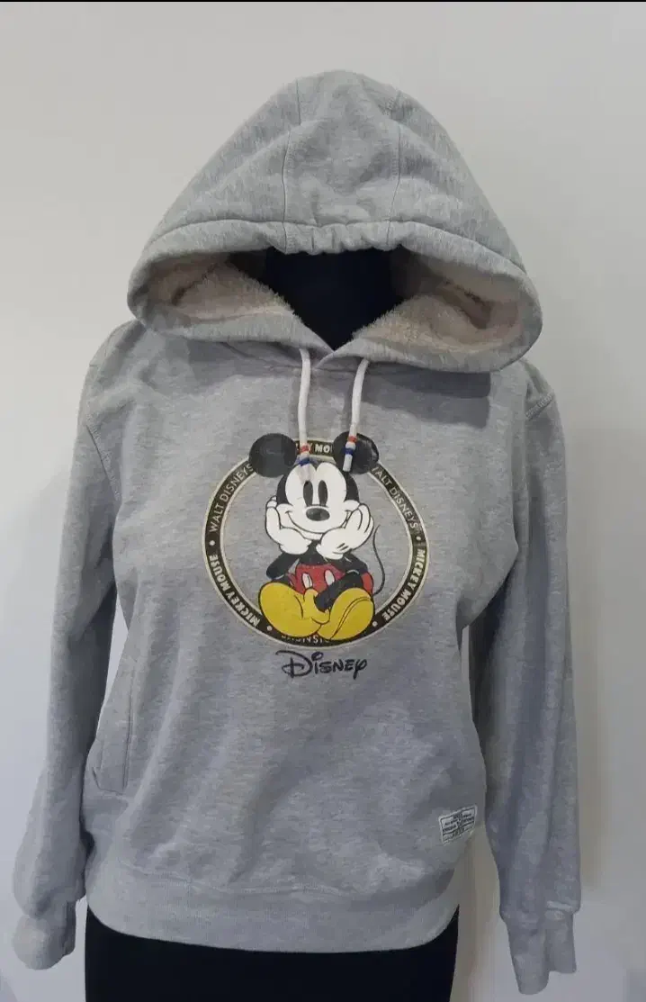 هودی در حد نو|لباس|سقز, |دیوار