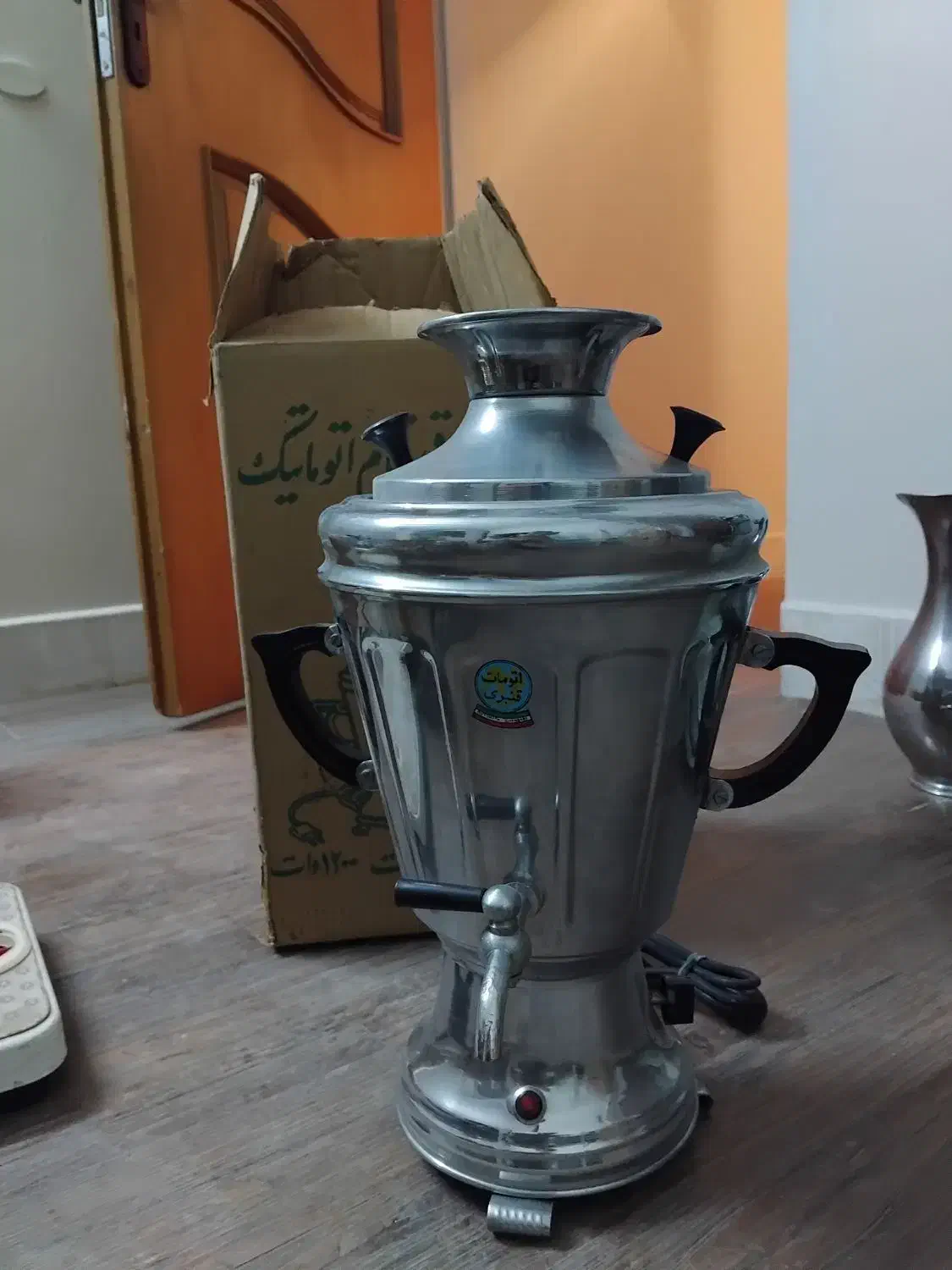 سماور برقی|سماور، چای‌ساز، قهوه‌ساز|اصفهان, ملک‌شهر|دیوار