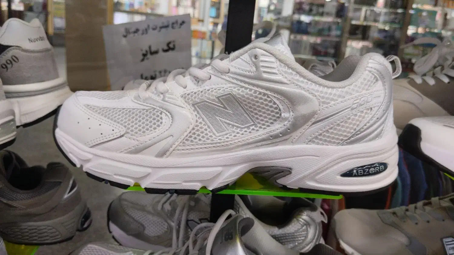کفش نو و استوک ورزشی|تجهیزات ورزشی|مینودشت, |دیوار