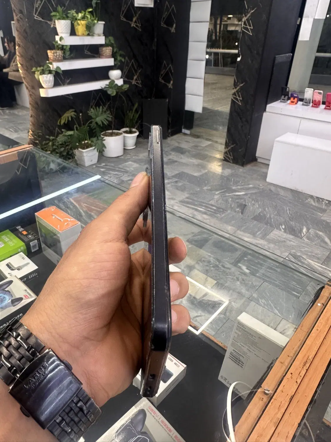 note 12|موبایل|اصفهان, خانه اصفهان|دیوار