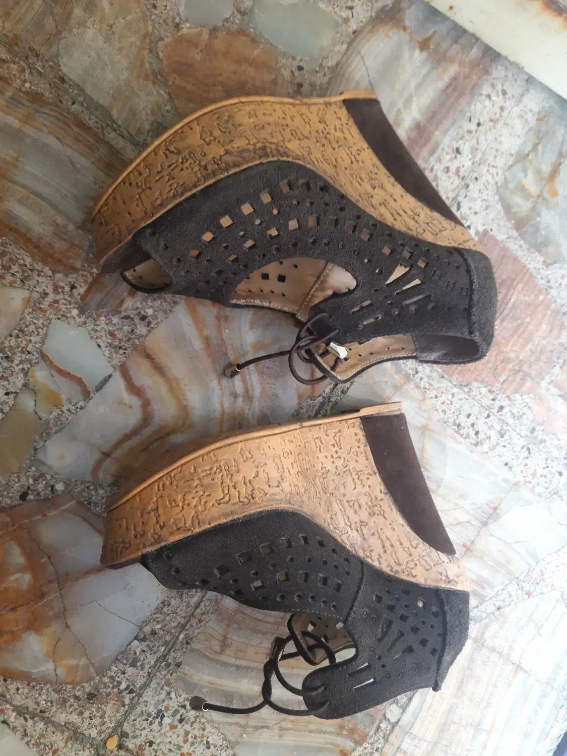 کفش زنانه جنس خارجی|کیف، کفش، کمربند|شیراز, تندگویان|دیوار