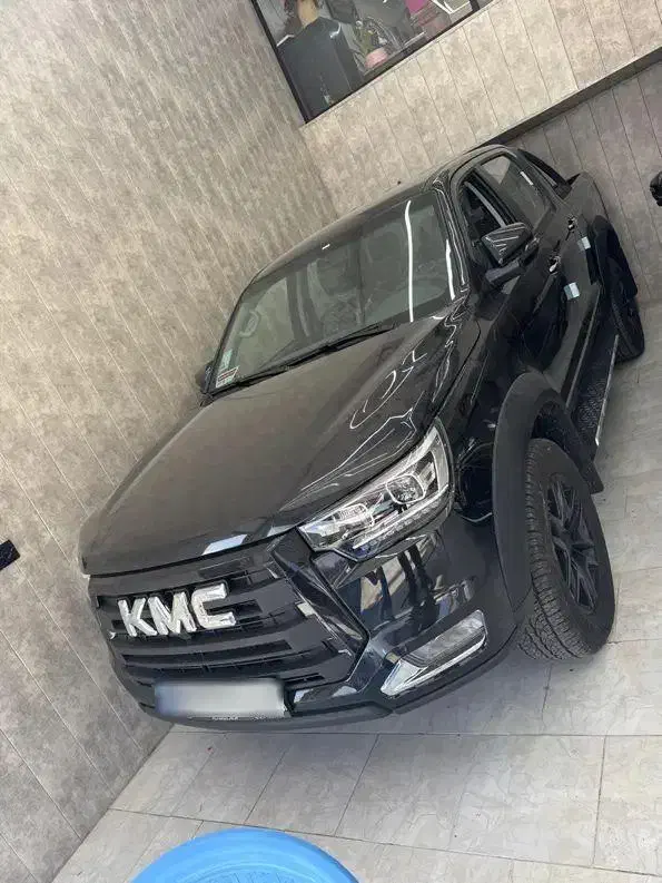 kmc مدل ۴۰۴|خودرو سواری و وانت|شیراز, شهرک امیر کبیر|دیوار