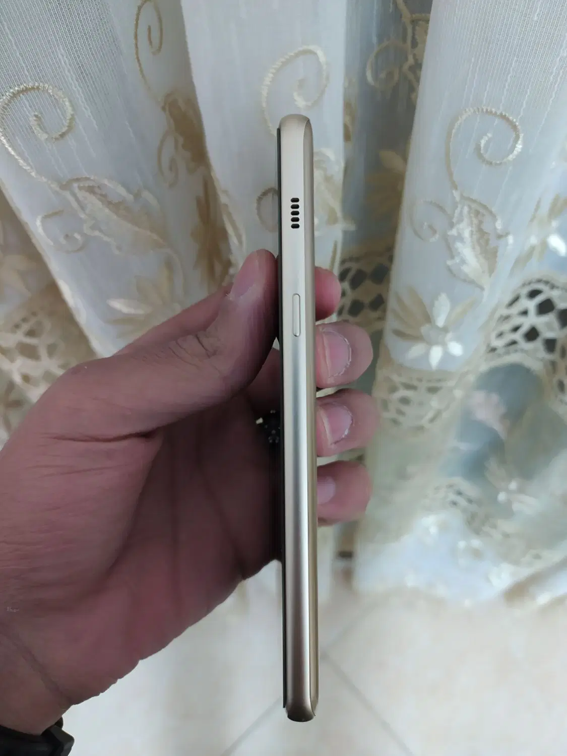 galaxy A8 (2018)|موبایل|مشهد, کوه سنگی|دیوار