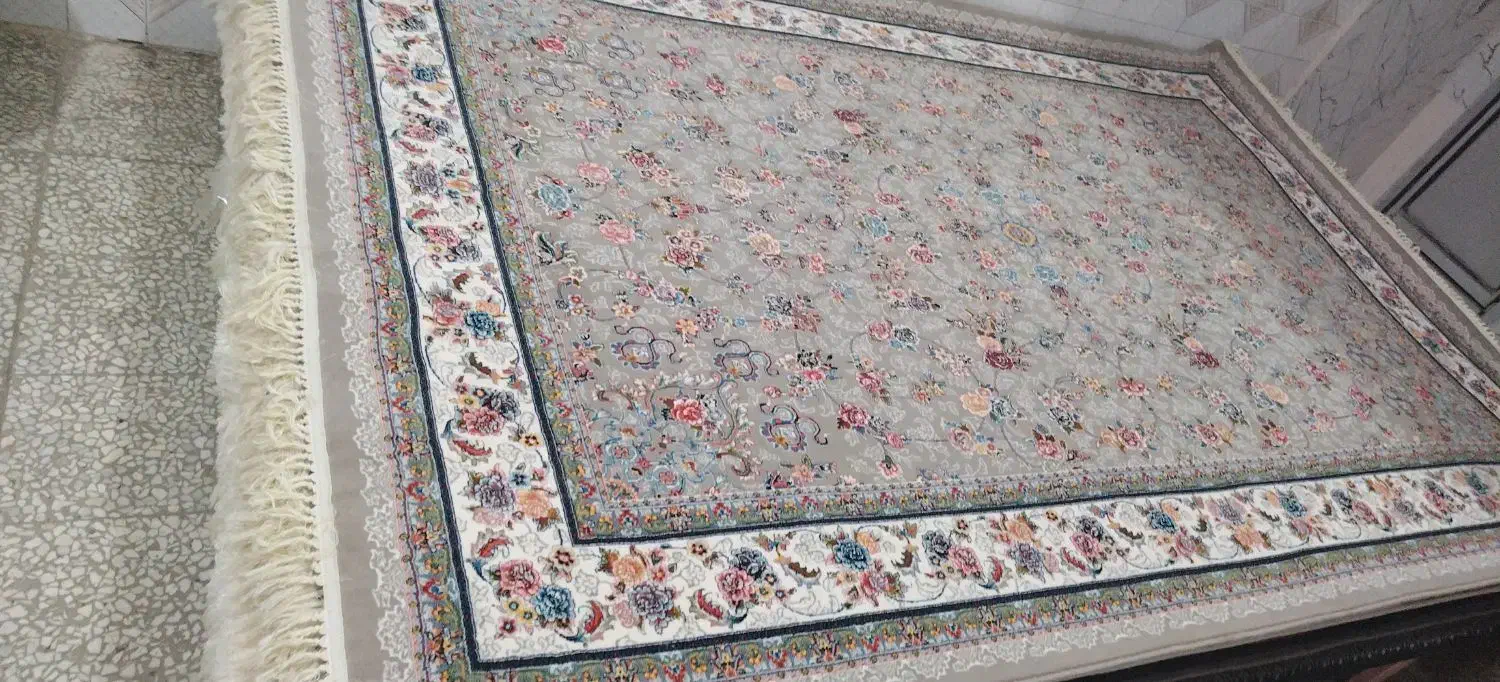 دفتر فروش فرش نگین مشهد ۶و۹و۱۲متری|فرش|کرمانشاه, |دیوار