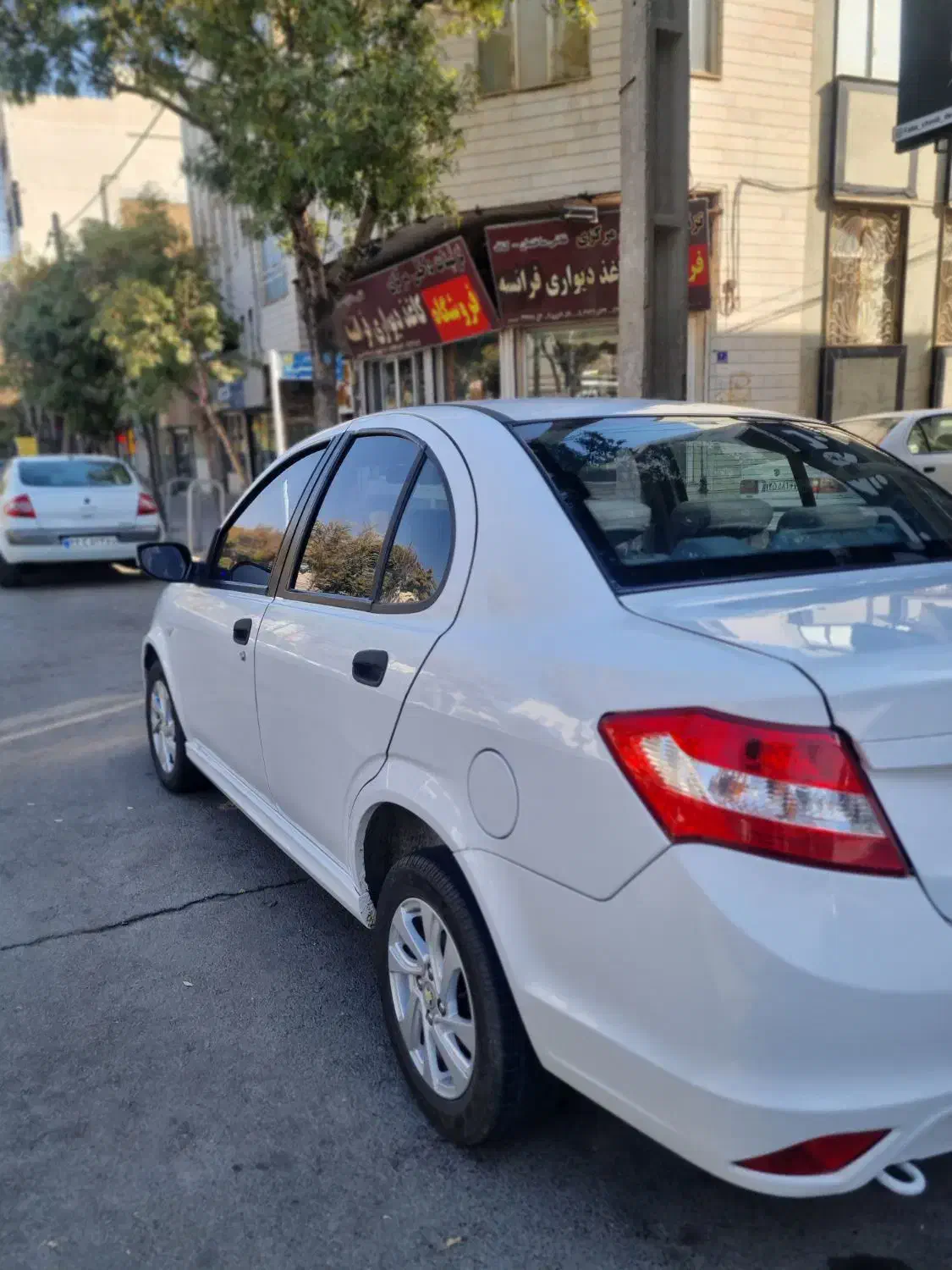 سایناسفید مدل۹۶بیرنگ|خودرو سواری و وانت|اراک, |دیوار